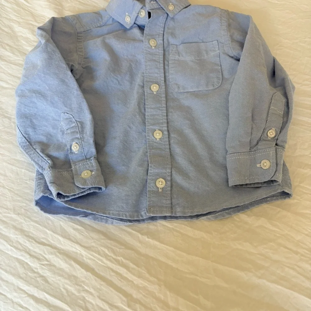 The Children's Place Boys Light Blue Cotton Button Down Shirt
